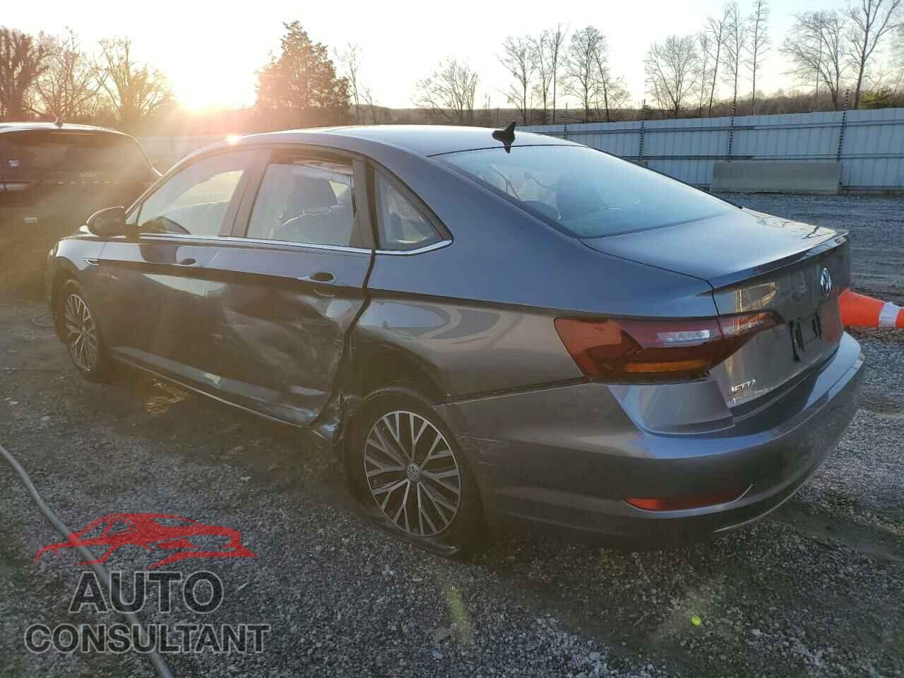 VOLKSWAGEN JETTA 2019 - 3VWEB7BUXKM240940
