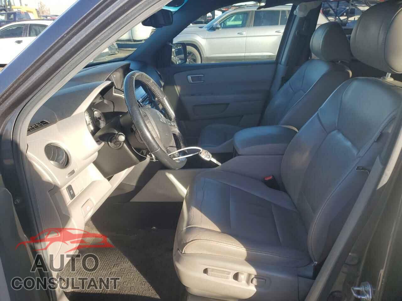 HONDA PILOT 2012 - 5FNYF4H78CB083841