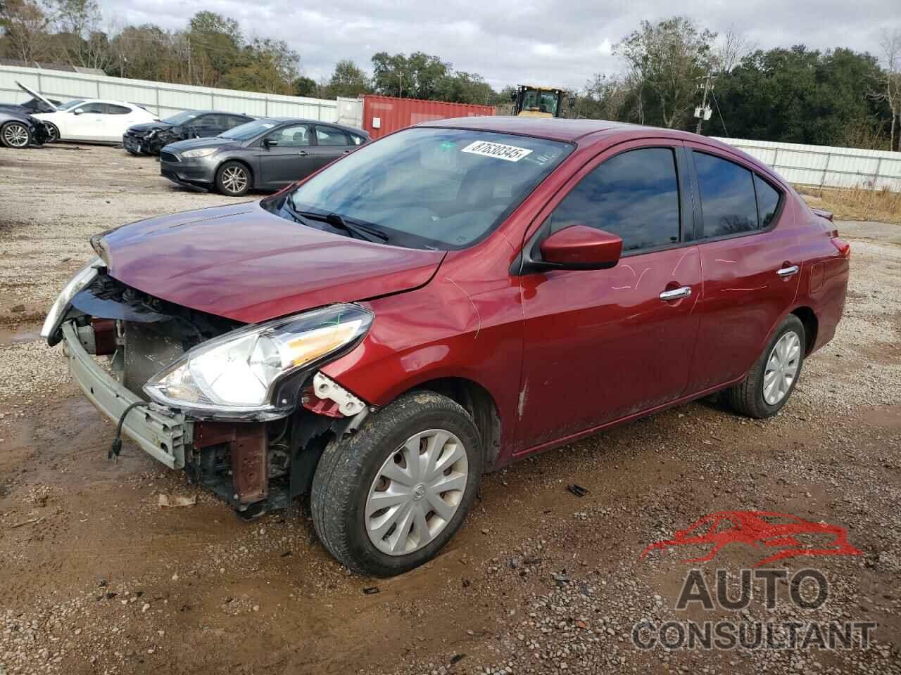 NISSAN VERSA 2018 - 3N1CN7AP8JL819526