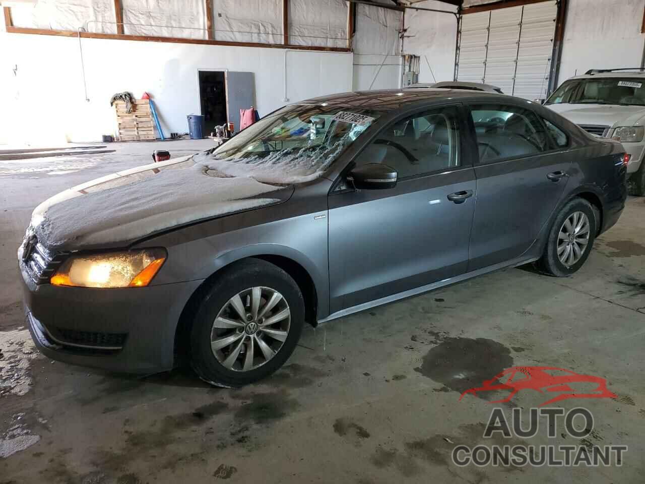 VOLKSWAGEN PASSAT 2015 - 1VWAT7A39FC056648