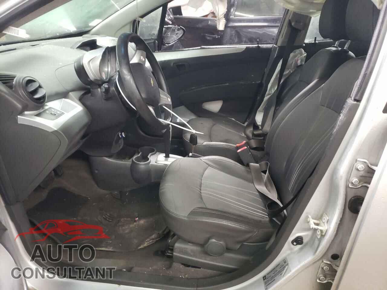 CHEVROLET SPARK 2013 - KL8CB6S90DC562869