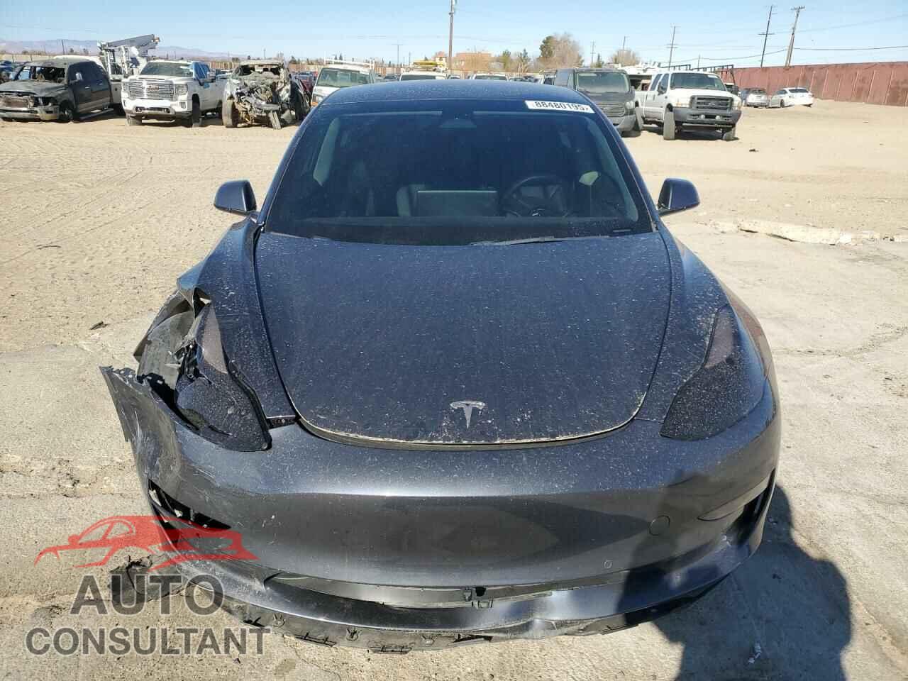 TESLA MODEL 3 2022 - 5YJ3E1EAXNF211544