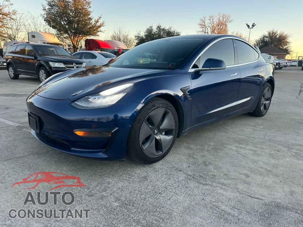 TESLA MODEL 3 2019 - 5YJ3E1EA0KF344972