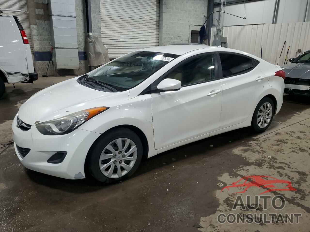 HYUNDAI ELANTRA 2012 - 5NPDH4AE7CH128514