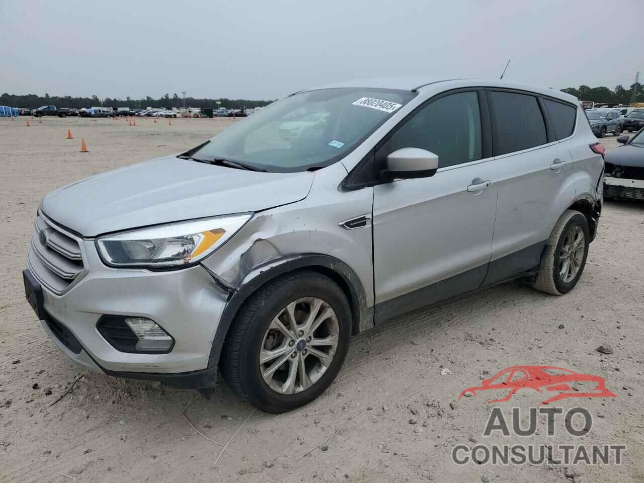 FORD ESCAPE 2019 - 1FMCU0GD2KUA07579