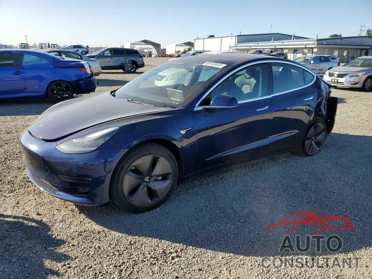 TESLA MODEL 3 2018 - 5YJ3E1EAXJF014707