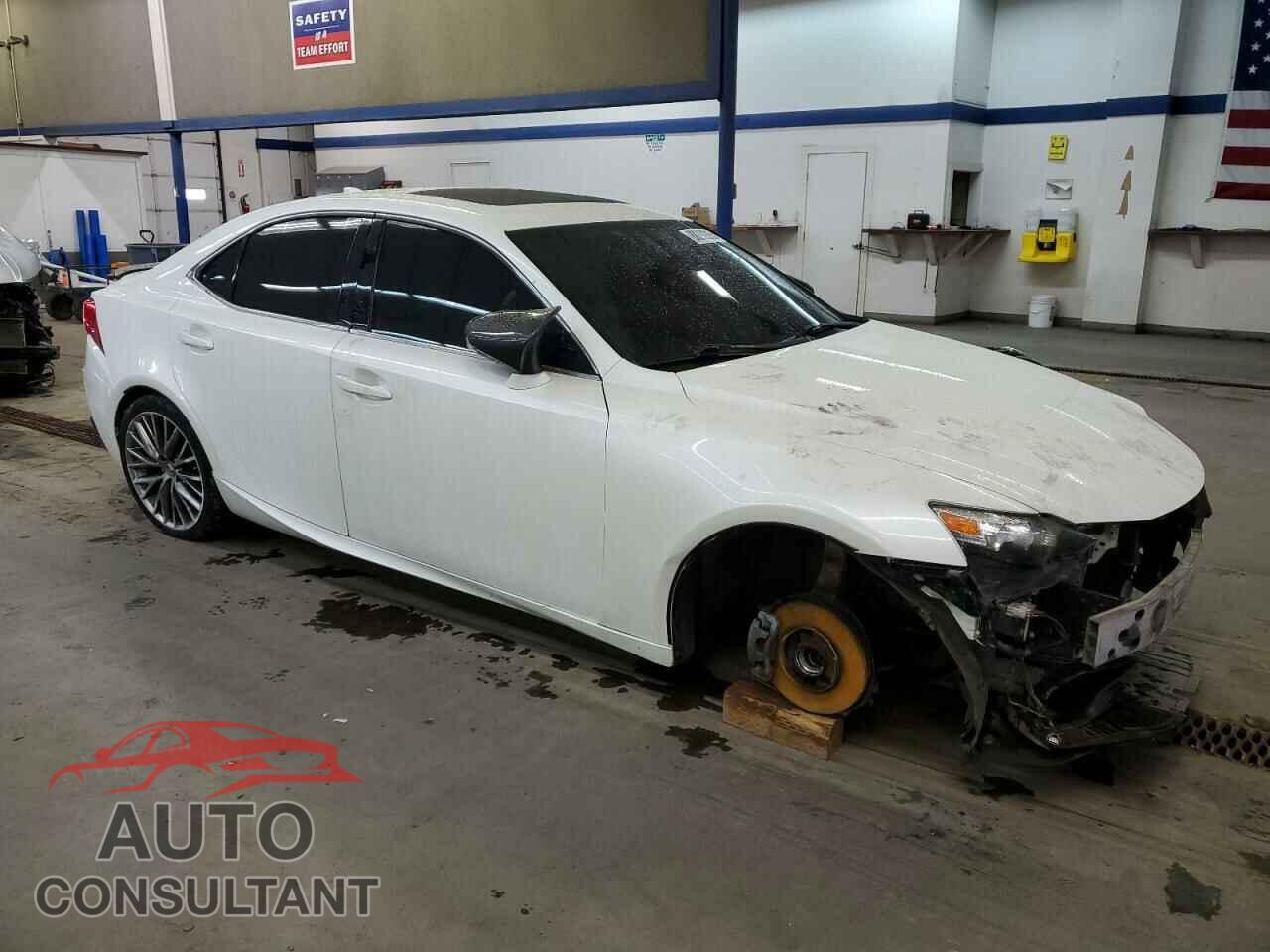 LEXUS IS 2014 - JTHCF1D2XE5011836
