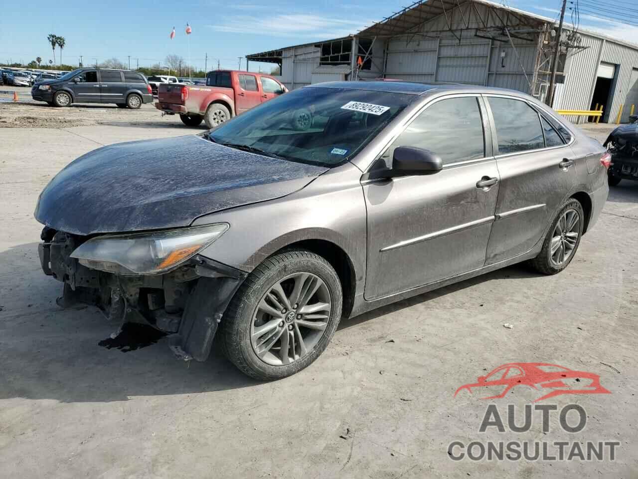 TOYOTA CAMRY 2017 - 4T1BF1FK9HU389775