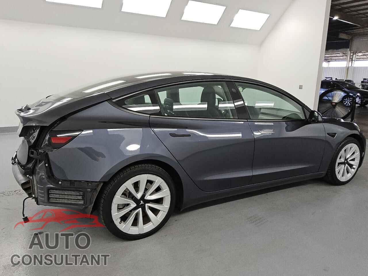 TESLA MODEL 3 2022 - 5YJ3E1EA6NF369699