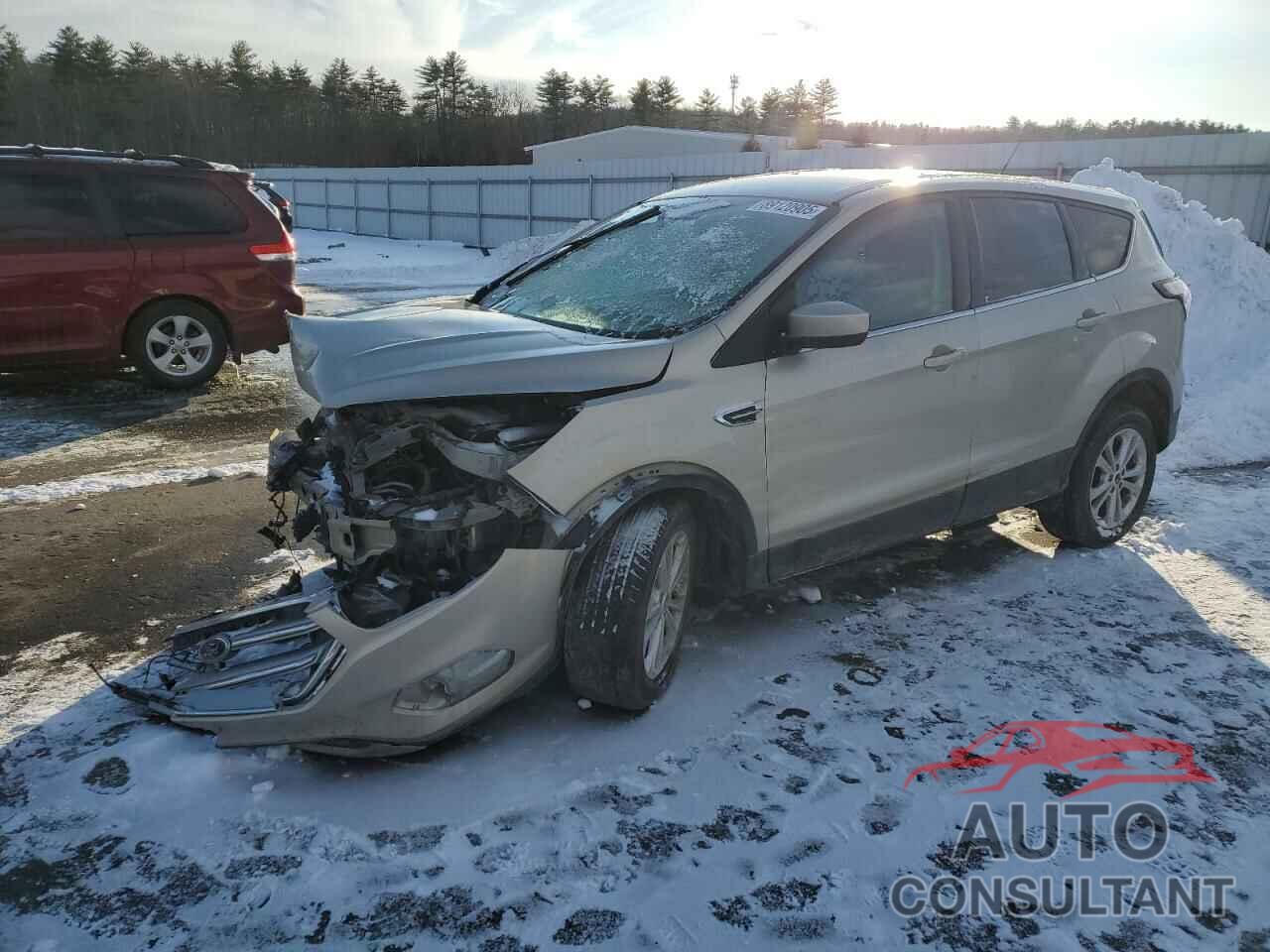 FORD ESCAPE 2017 - 1FMCU9GD0HUD03178