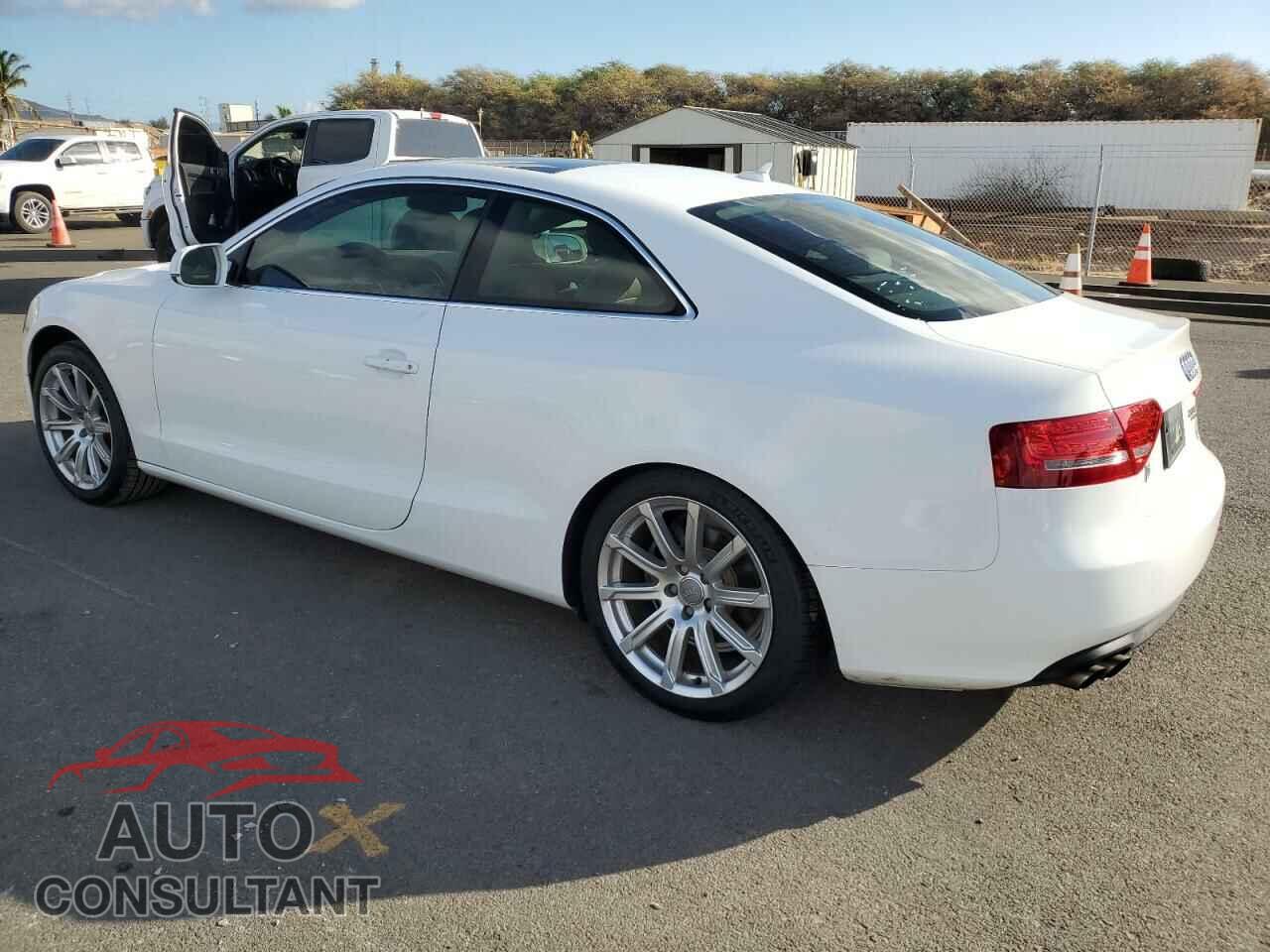 AUDI A5 2011 - WAULFAFR3BA049131