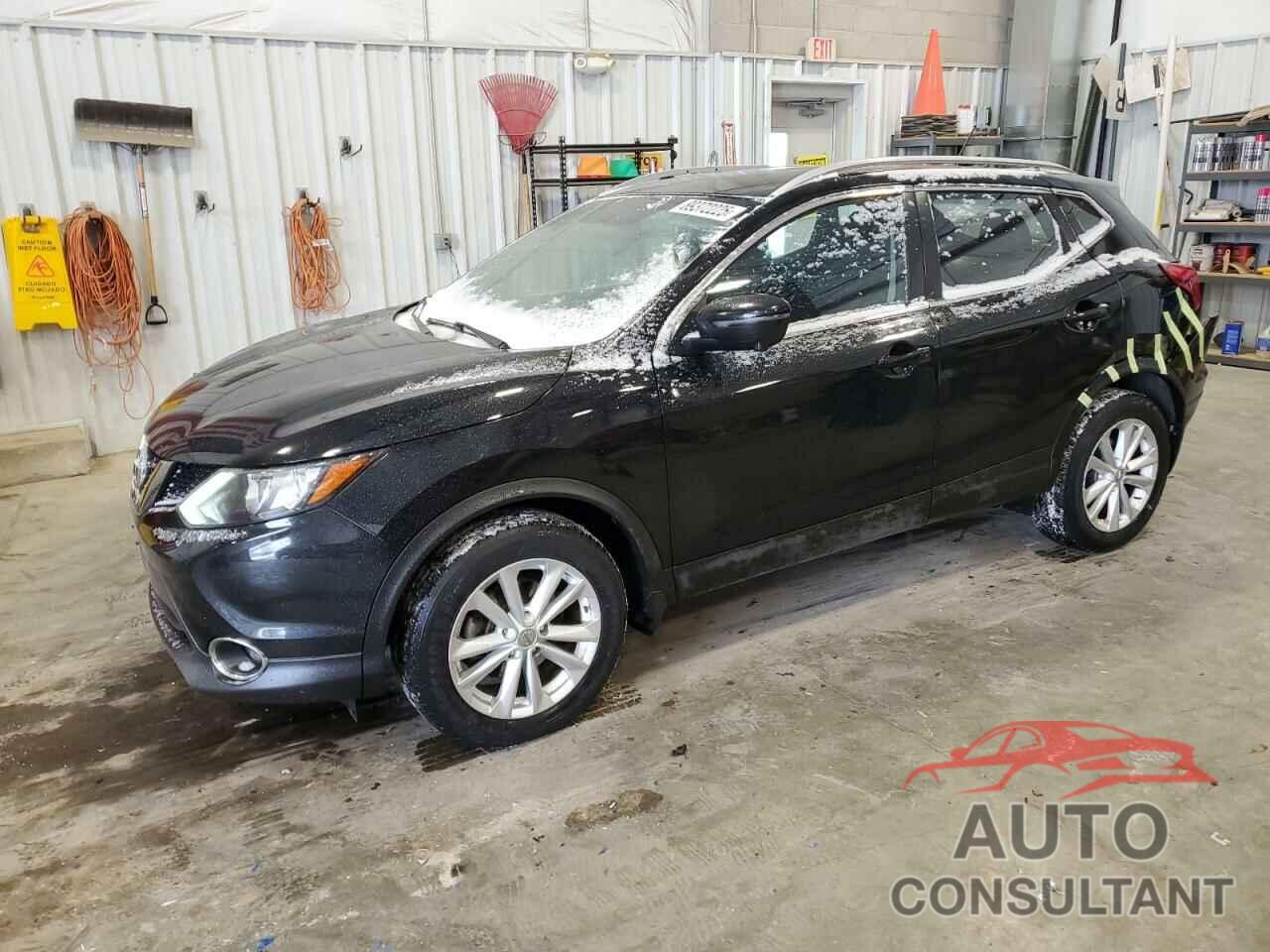 NISSAN ROGUE 2017 - JN1BJ1CRXHW107901