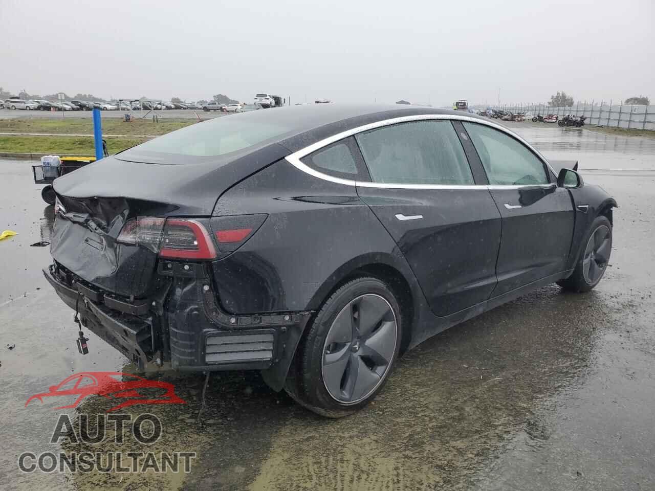 TESLA MODEL 3 2018 - 5YJ3E1EA5JF053530