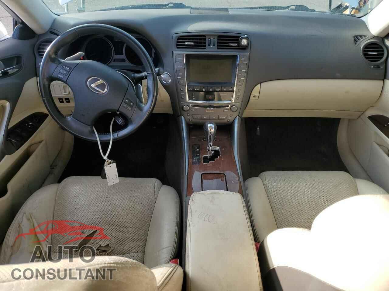 LEXUS IS 2010 - JTHBF5C20A2096718