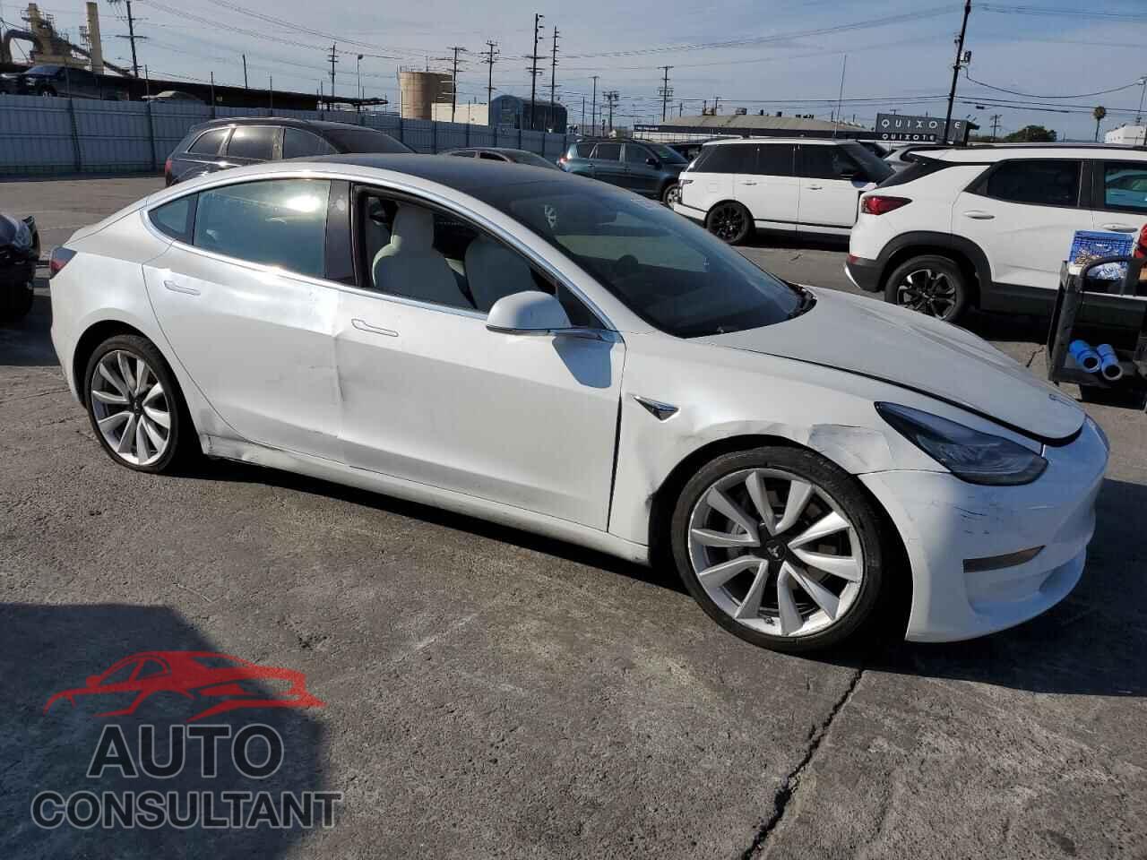 TESLA MODEL 3 2020 - 5YJ3E1EAXLF806858