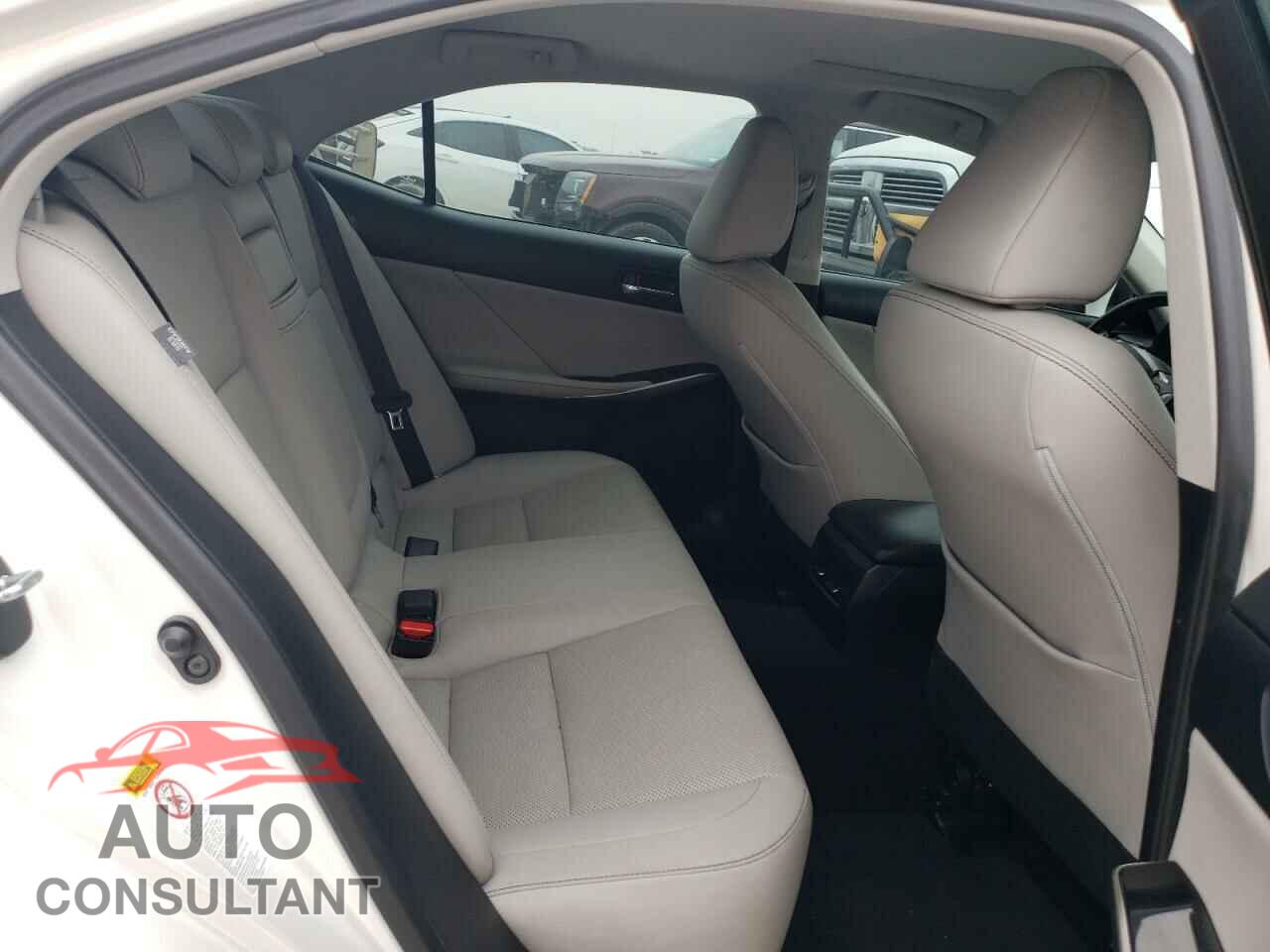 LEXUS IS 2016 - JTHBA1D26G5024452
