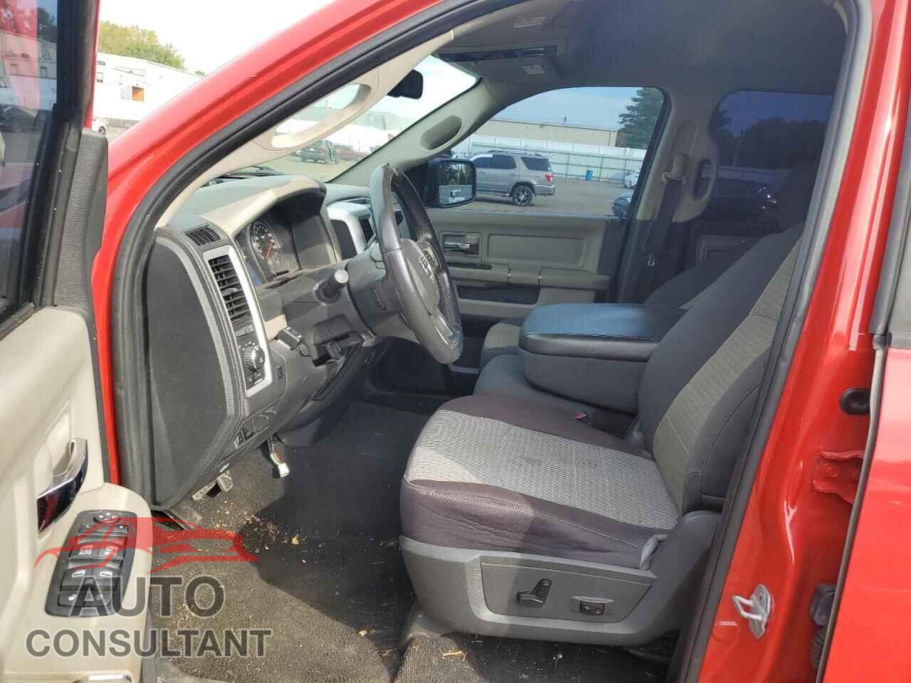 DODGE RAM 1500 2012 - 1C6RD7GT7CS255250