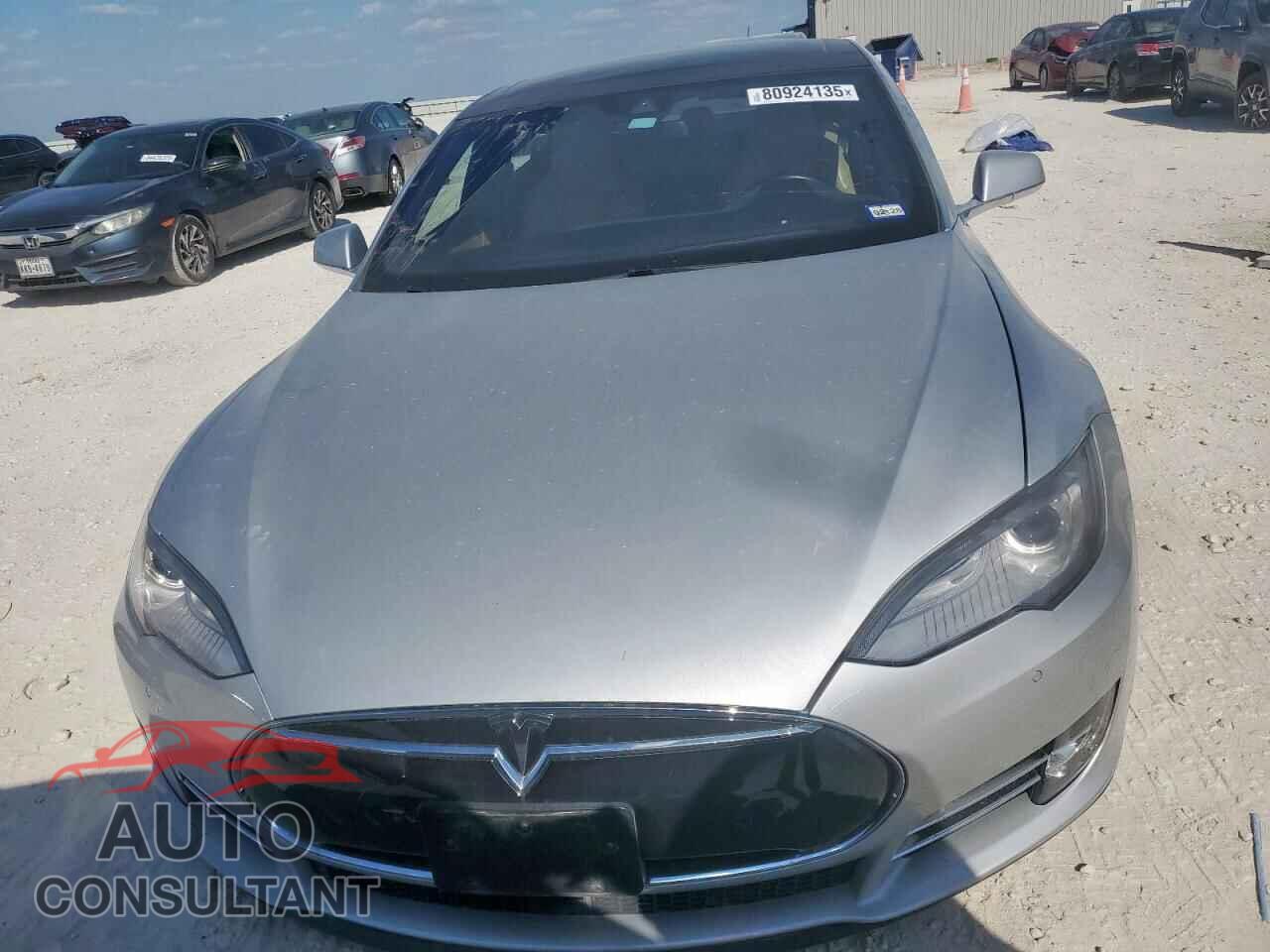 TESLA MODEL S 2015 - 5YJSA1E20FF118288