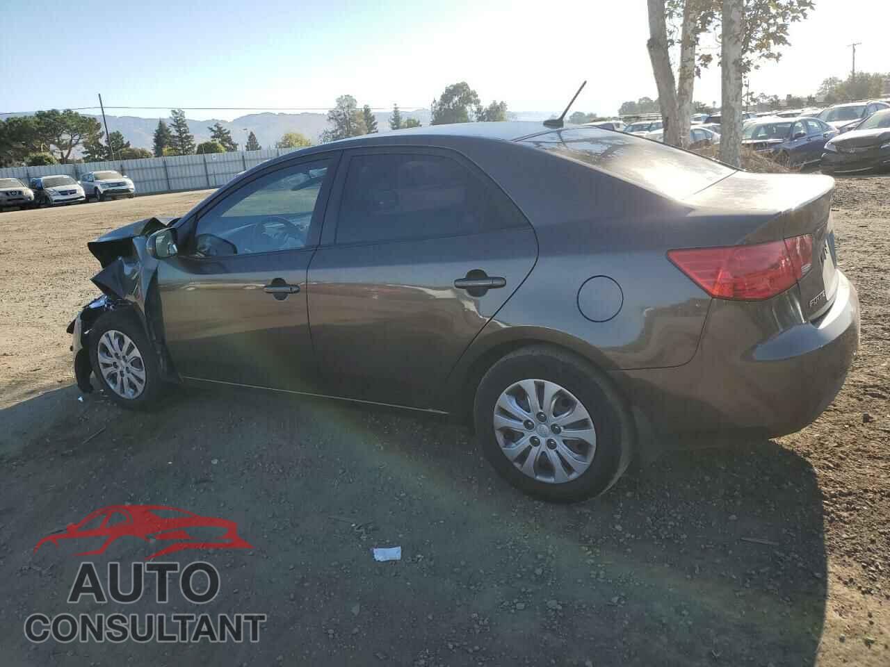 KIA FORTE 2011 - KNAFU4A29B5424687