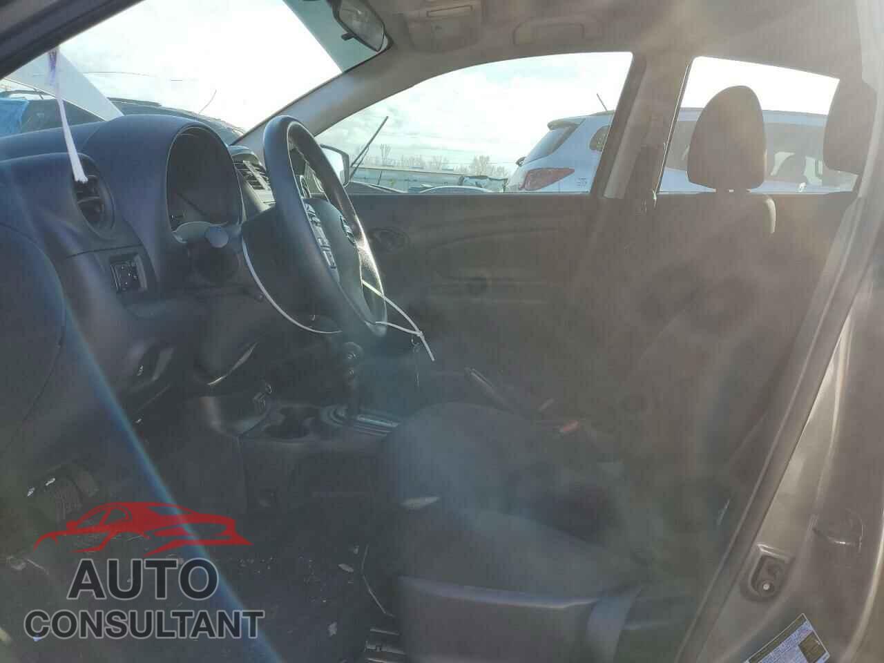 NISSAN VERSA 2019 - 3N1CN7AP3KL826658