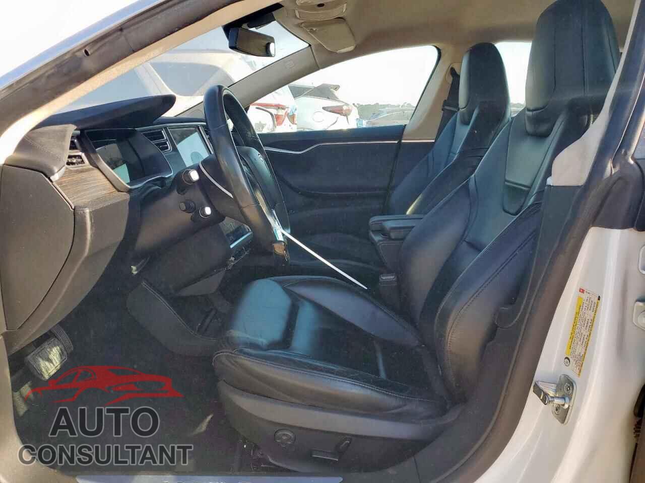 TESLA MODEL S 2015 - 5YJSA1E25FF101180