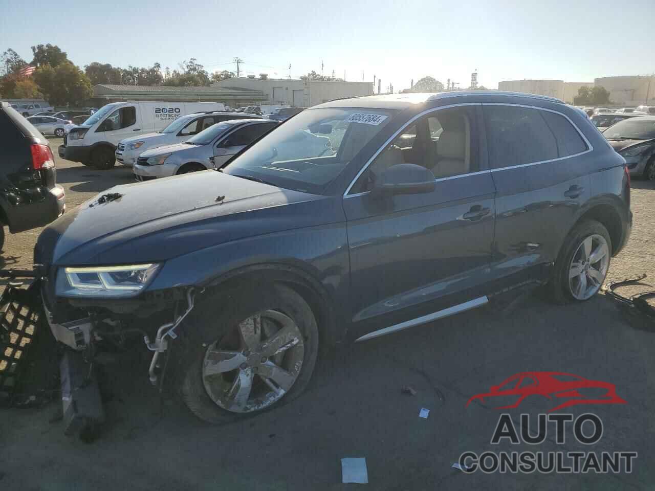 AUDI Q5 2018 - WA1BNAFY9J2078824