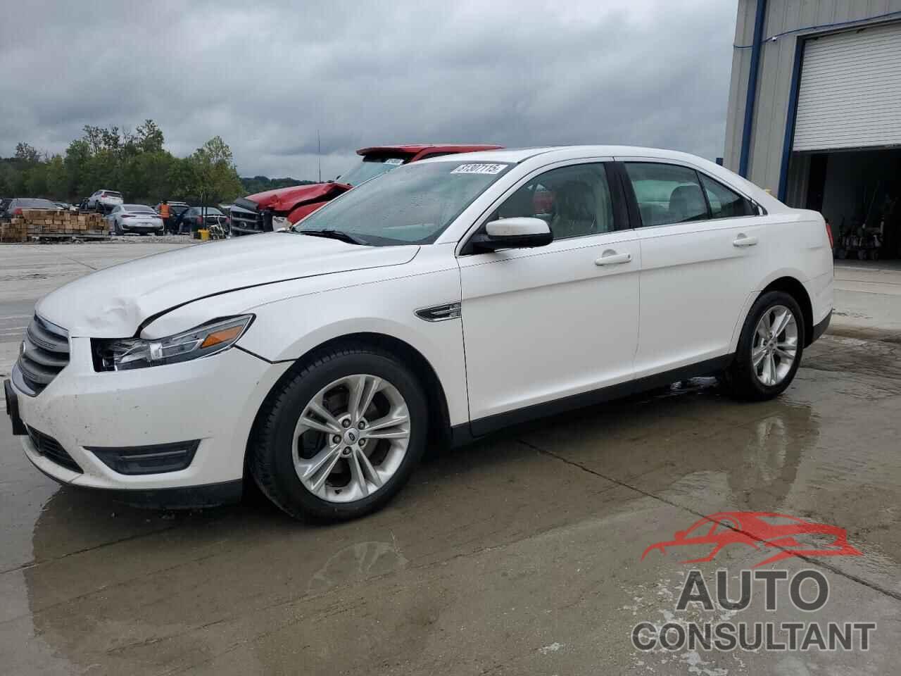 FORD TAURUS 2013 - 1FAHP2E84DG111596
