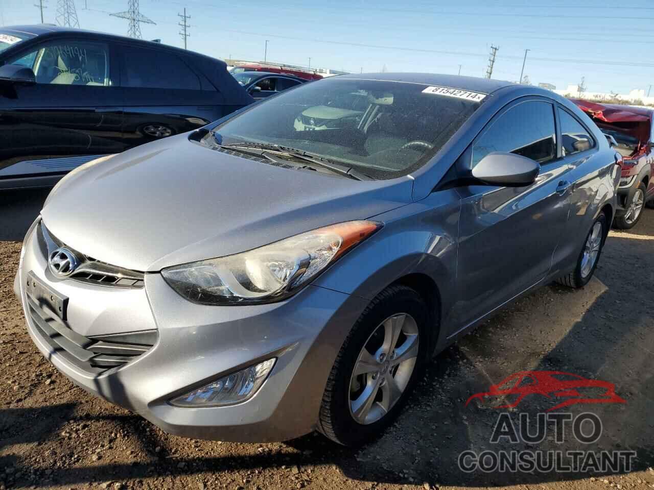HYUNDAI ELANTRA 2013 - KMHDH6AE6DU013045