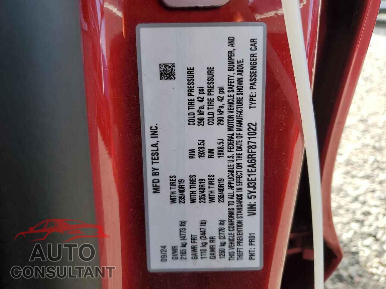TESLA MODEL 3 2024 - 5YJ3E1EA6RF871022