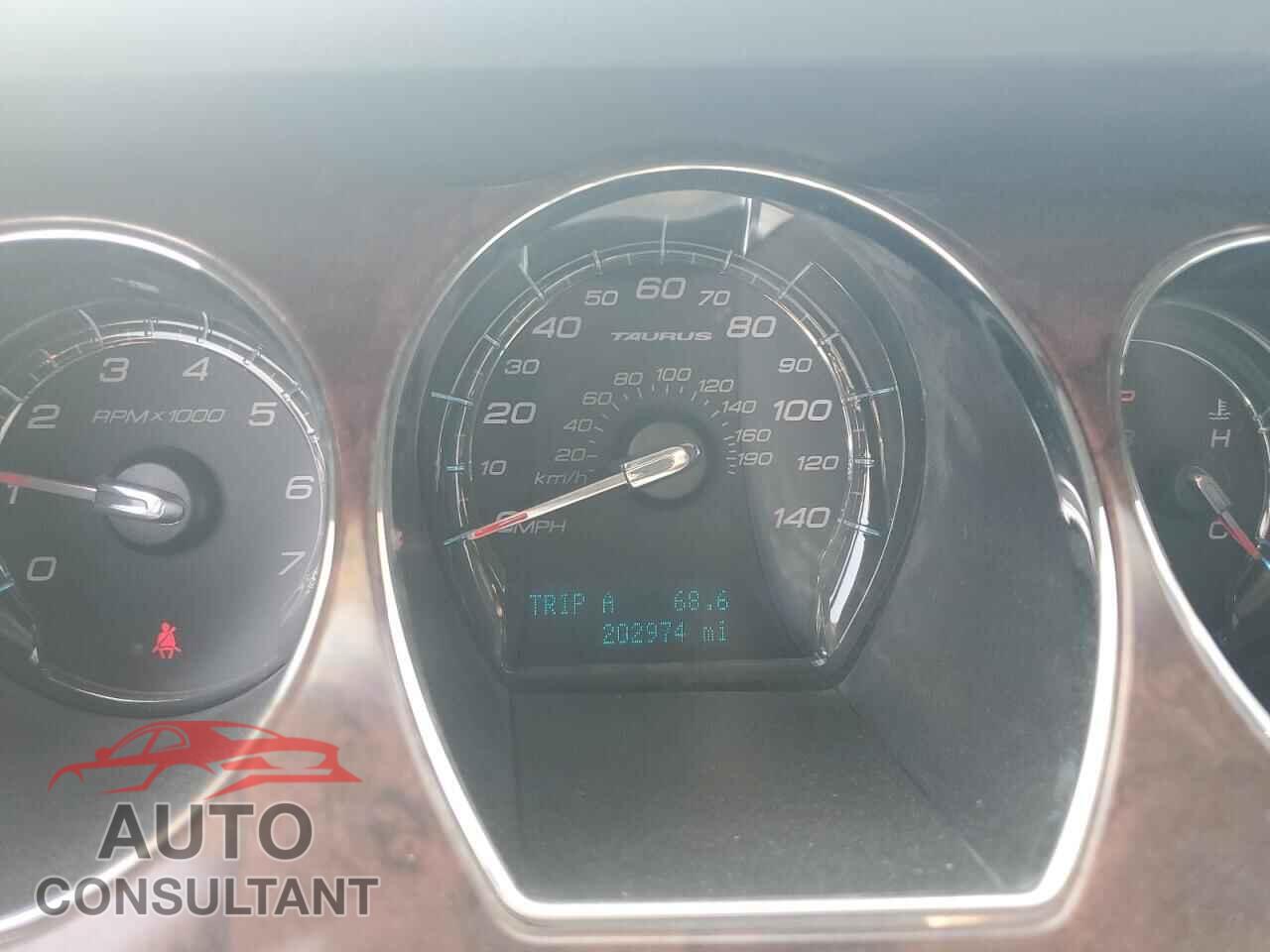 FORD TAURUS 2011 - 1FAHP2EW7BG112849