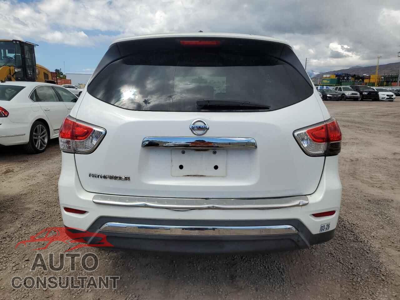 NISSAN PATHFINDER 2013 - 5N1AR2MN4DC647660