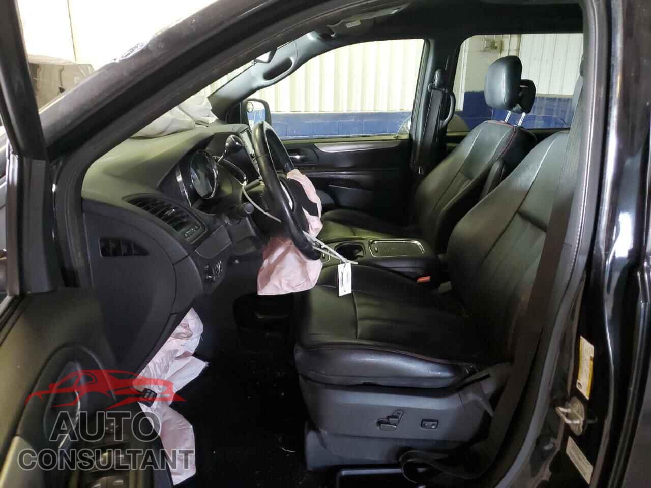 DODGE CARAVAN 2015 - 2C4RDGEG8FR570157