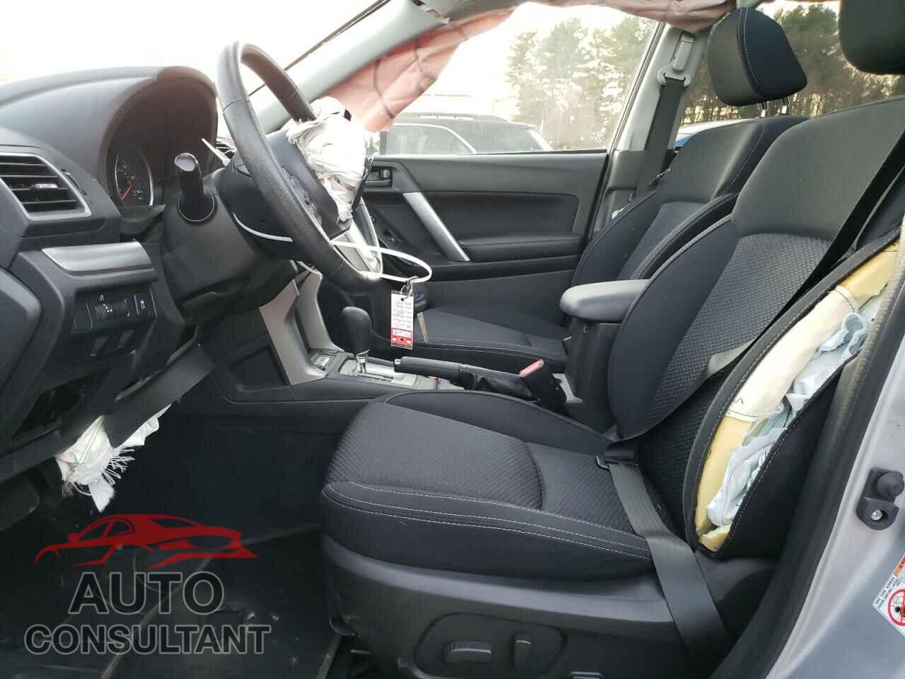 SUBARU FORESTER 2017 - JF2SJAEC0HH515397