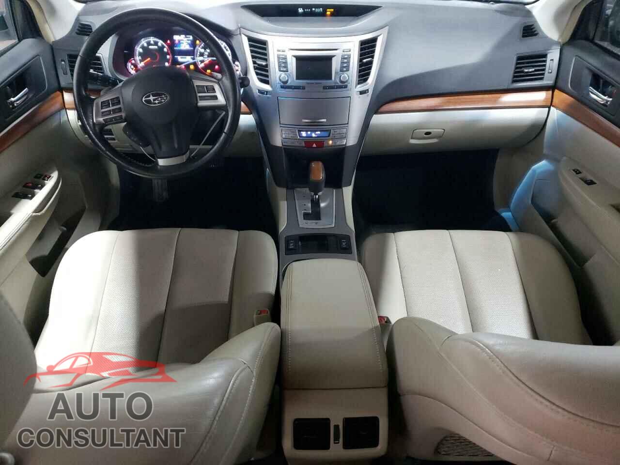 SUBARU OUTBACK 2014 - 4S4BRCLC3E3272002