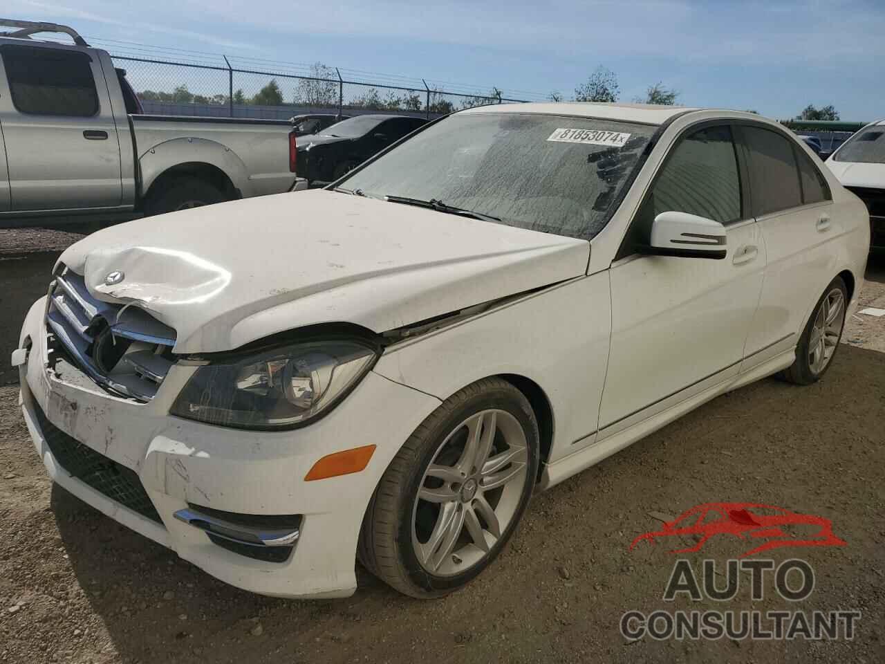MERCEDES-BENZ C-CLASS 2013 - WDDGF4HBXDR248452