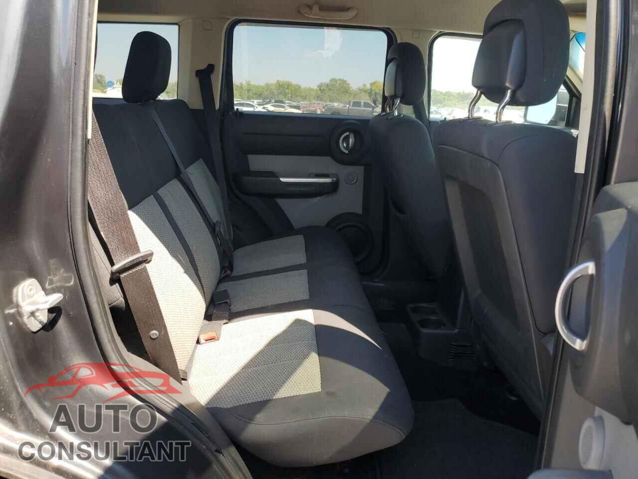 DODGE NITRO 2010 - 1D4PT5GK6AW170312