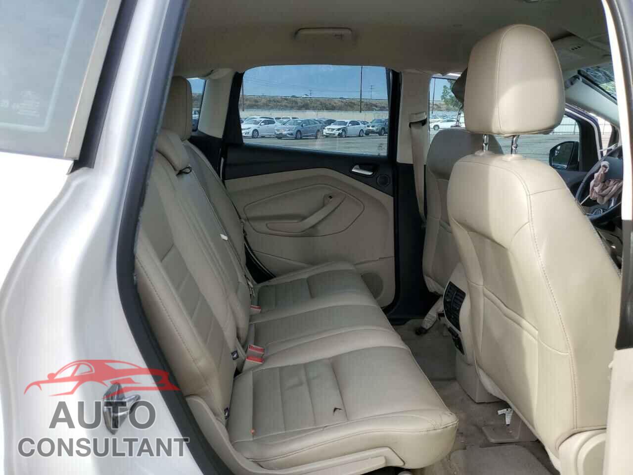 FORD CMAX 2016 - 1FADP5CU5GL101350