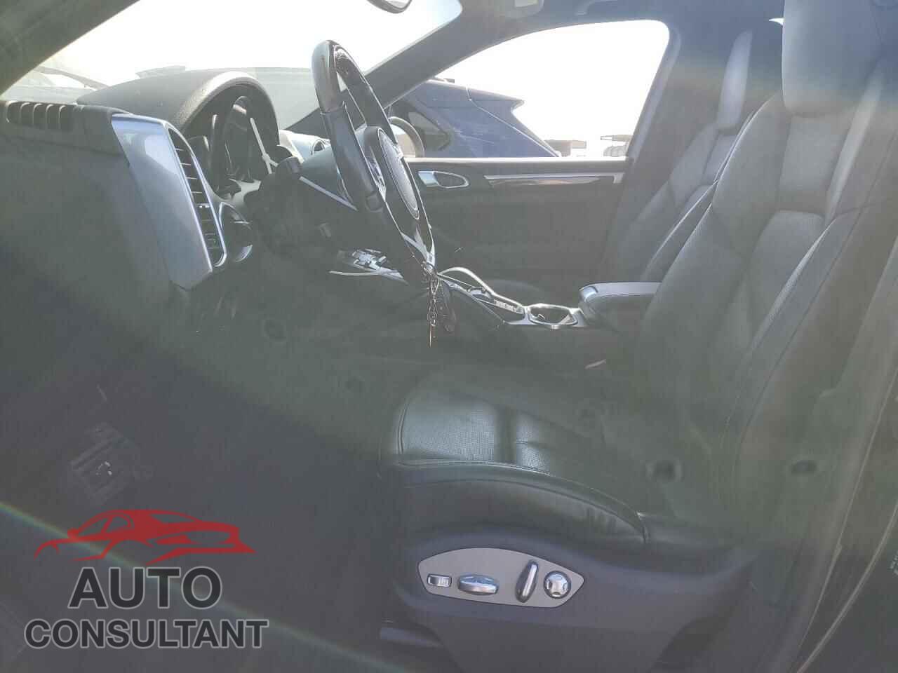 PORSCHE CAYENNE 2012 - WP1AA2A26CLA04813
