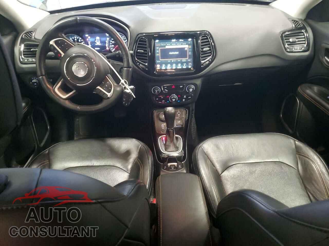 JEEP COMPASS 2017 - 3C4NJDCB6HT640493