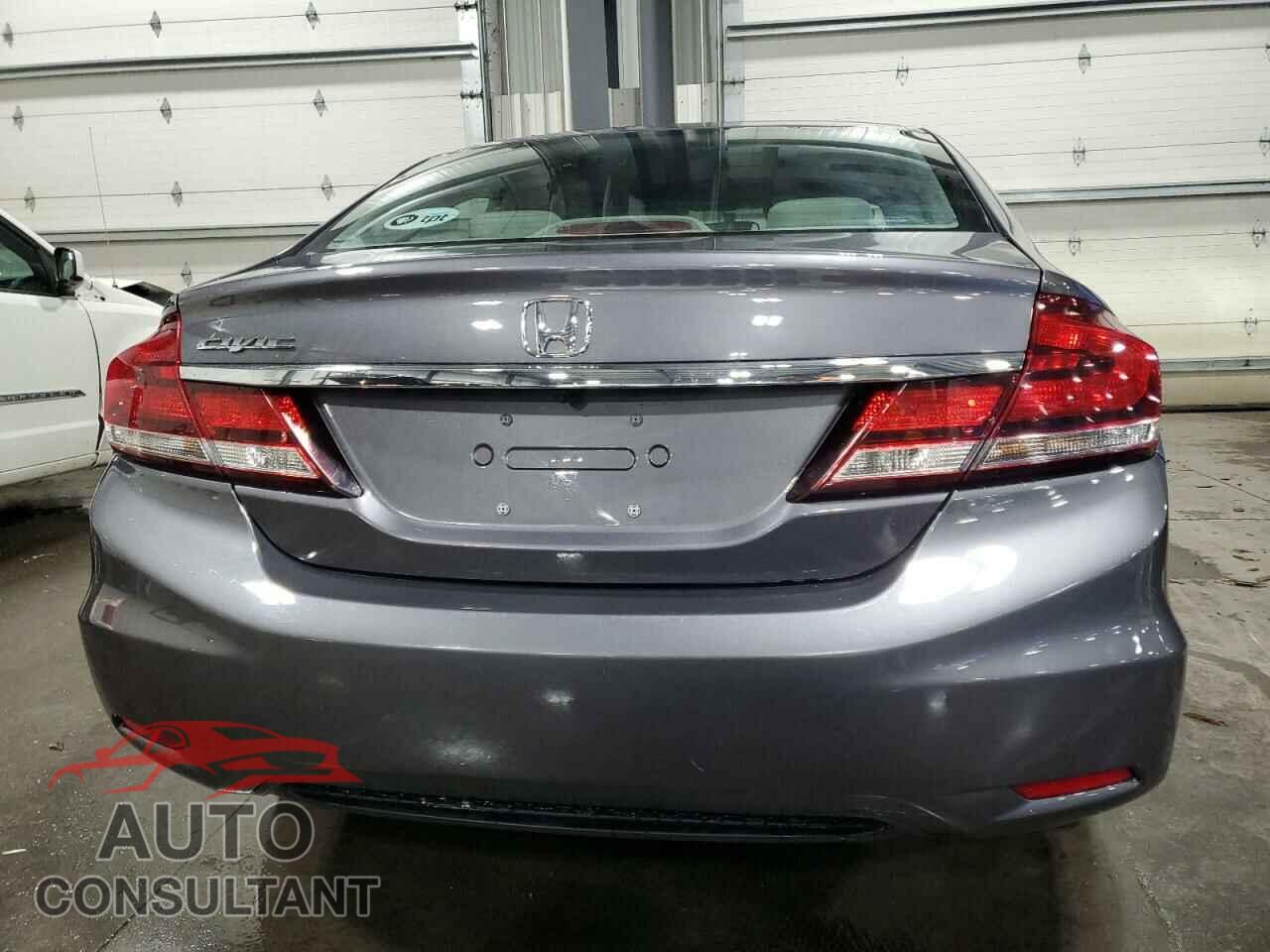 HONDA CIVIC 2015 - 19XFB2F83FE038920