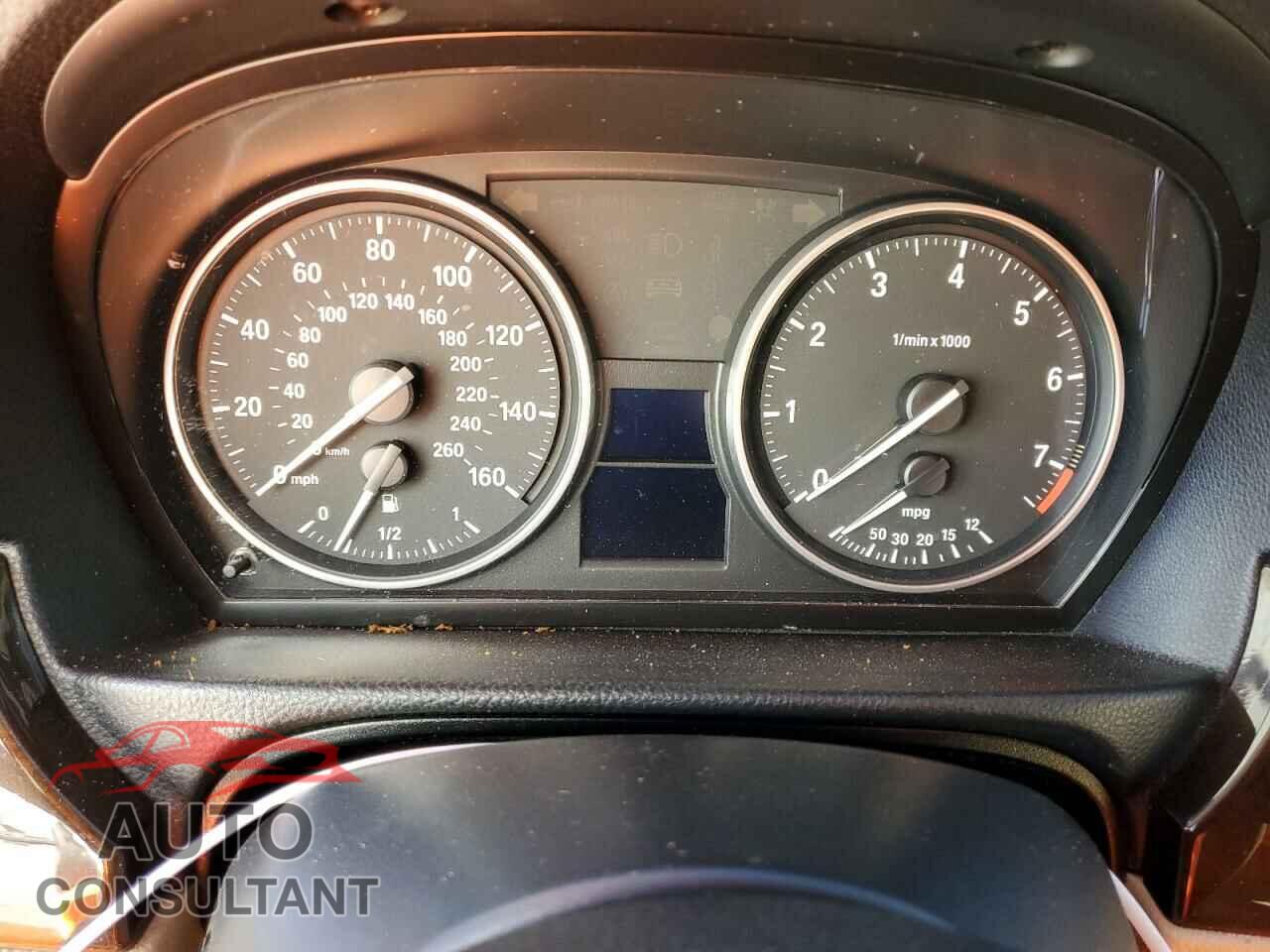 BMW 3 SERIES 2011 - WBAPH7C51BE678380