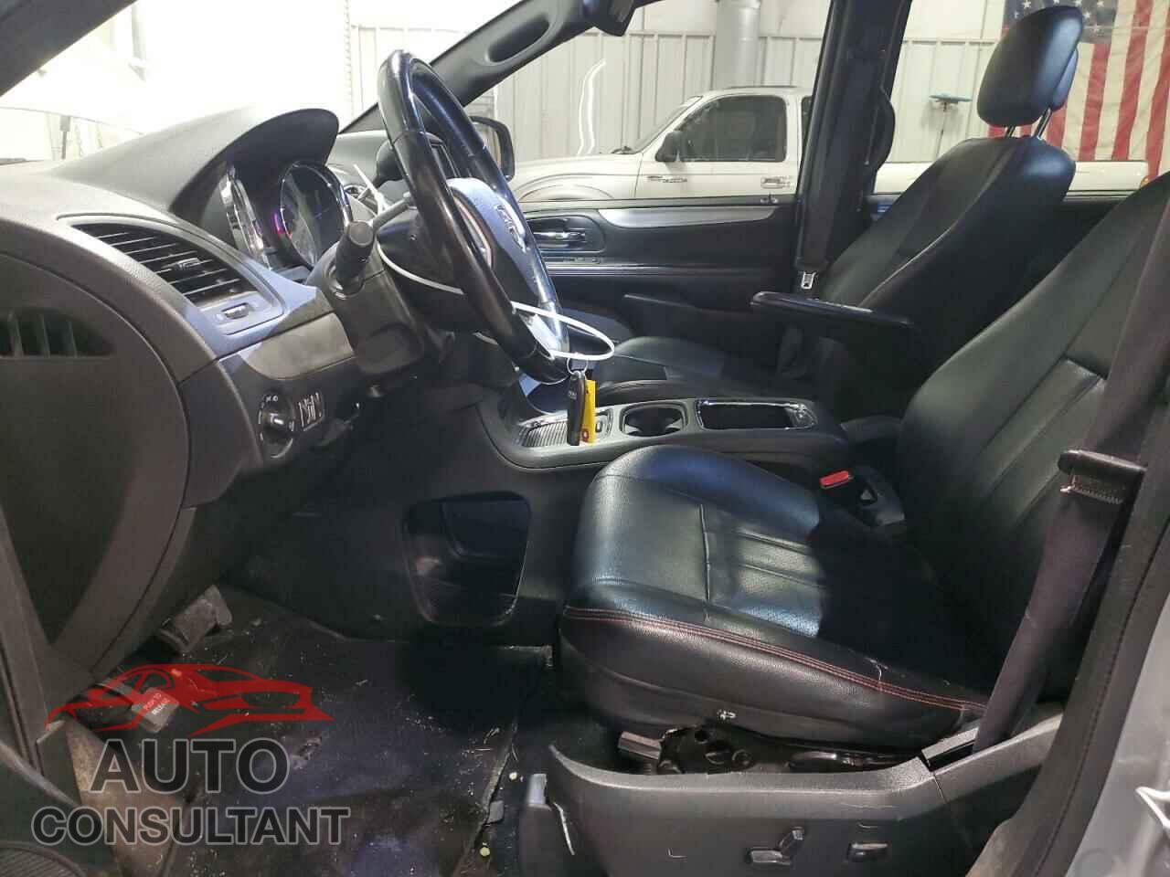 DODGE CARAVAN 2018 - 2C4RDGEG6JR285224