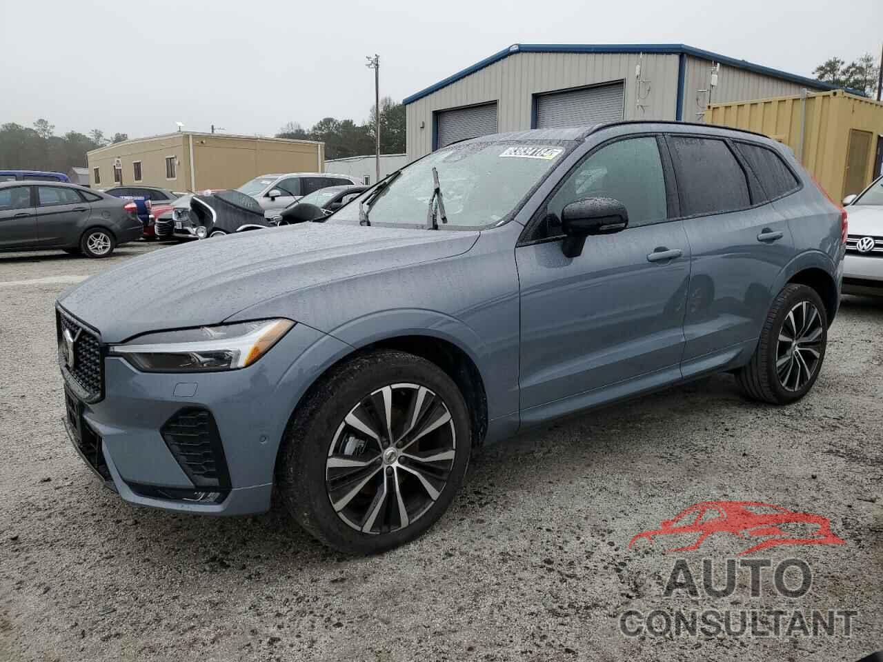 VOLVO XC60 PLUS 2024 - YV4L12RL2R1902057