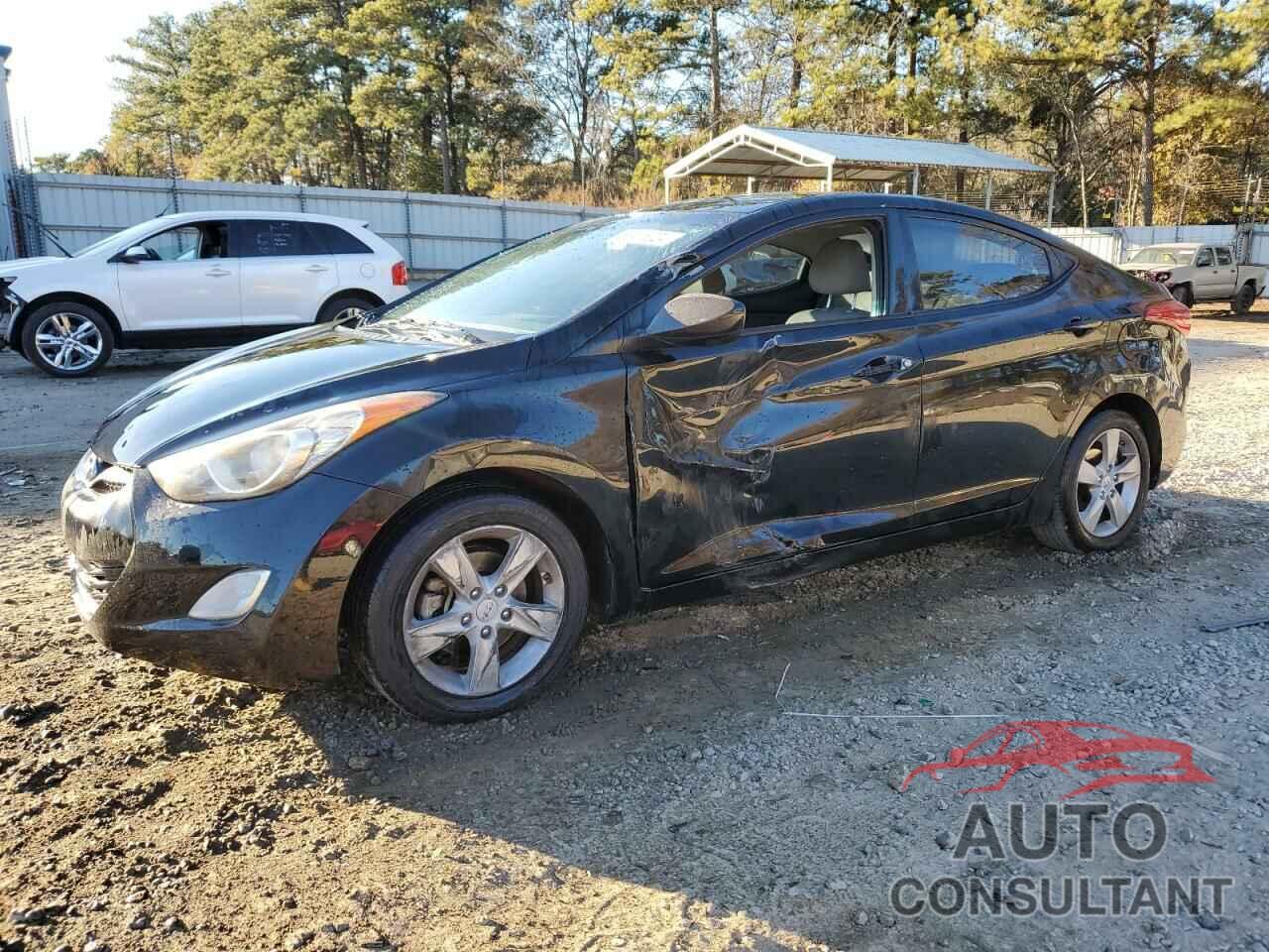 HYUNDAI ELANTRA 2013 - KMHDH4AE2DU744110