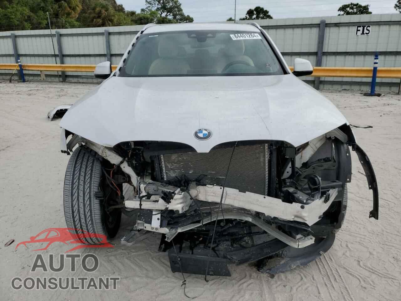 BMW X3 2019 - 5UXTR7C55KLF37145