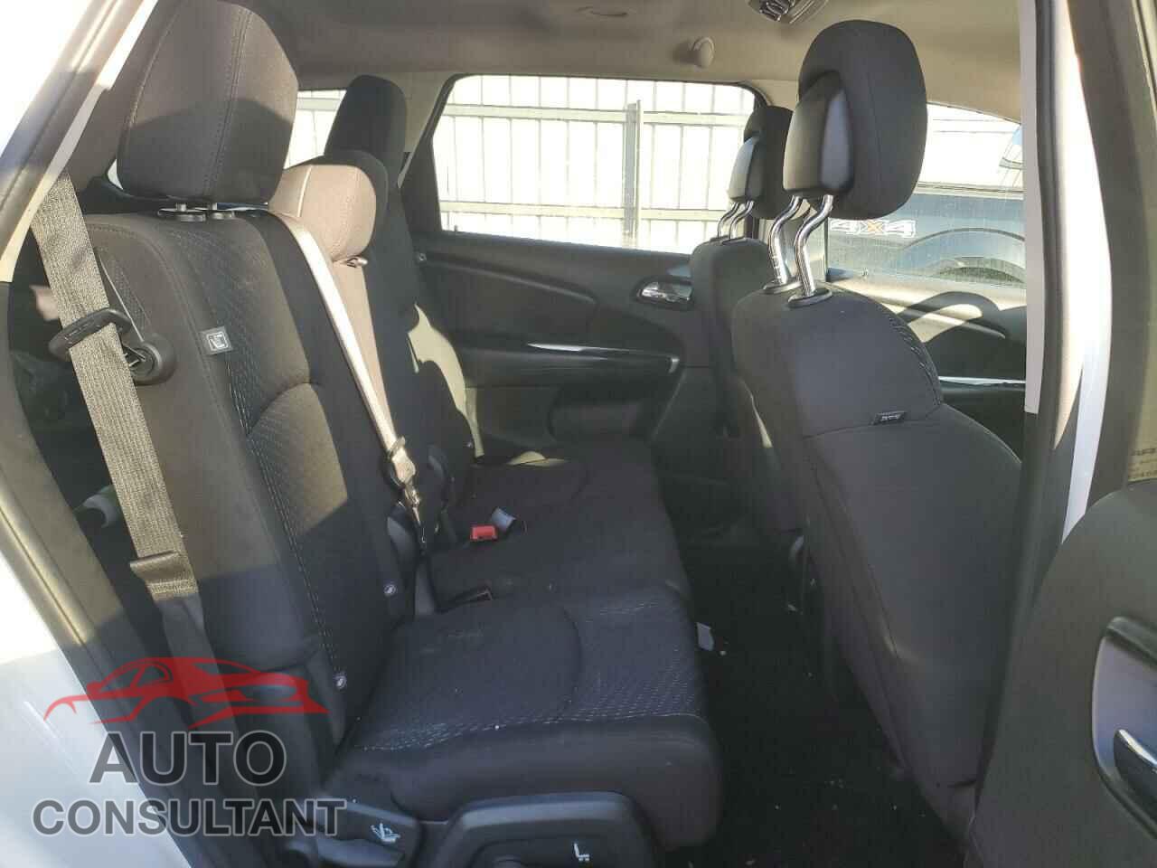 DODGE JOURNEY 2017 - 3C4PDCAB1HT705019