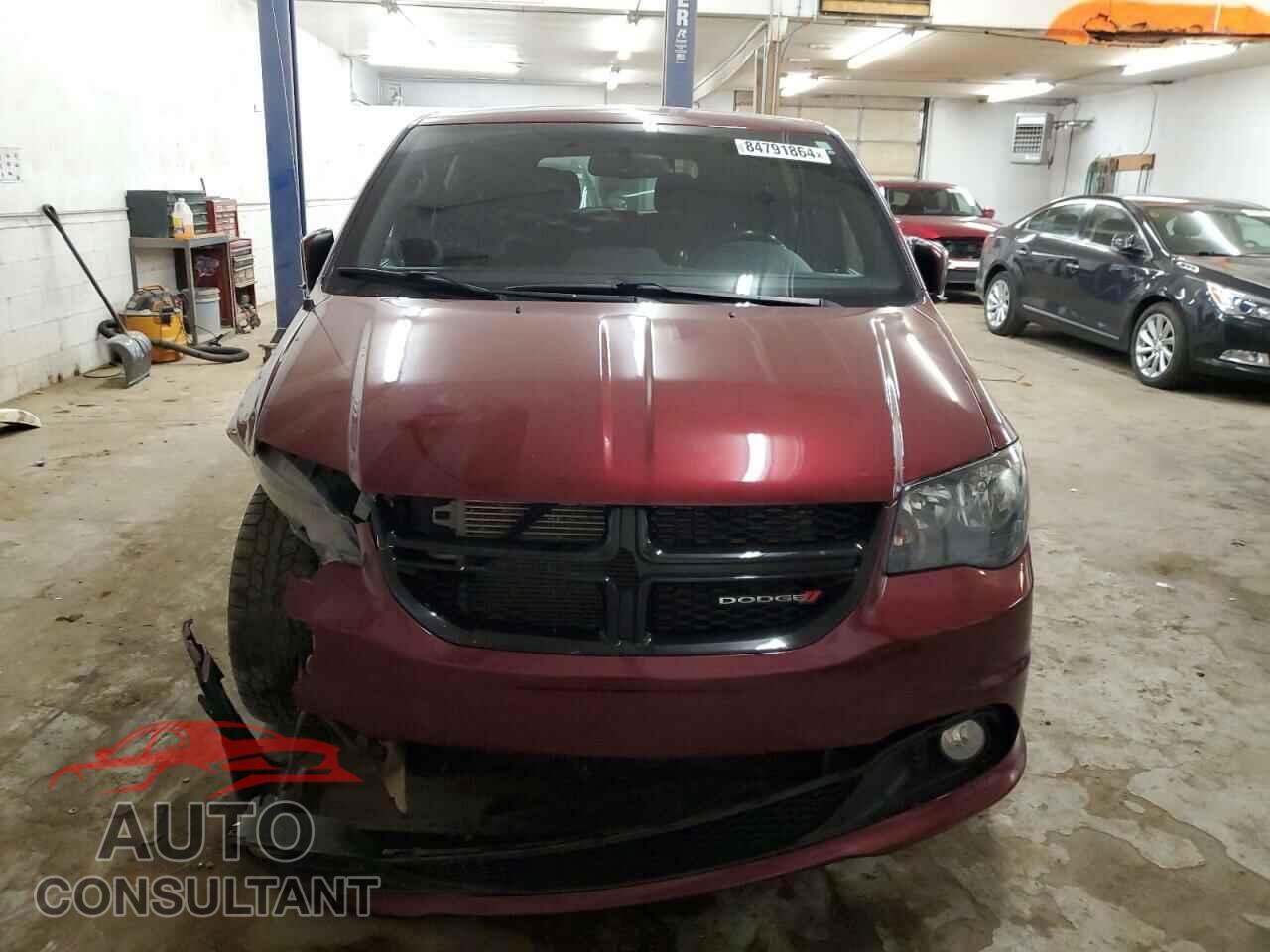 DODGE CARAVAN 2018 - 2C4RDGBG2JR200853