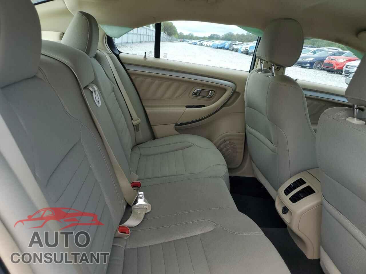 FORD TAURUS 2017 - 1FAHP2D87HG135351