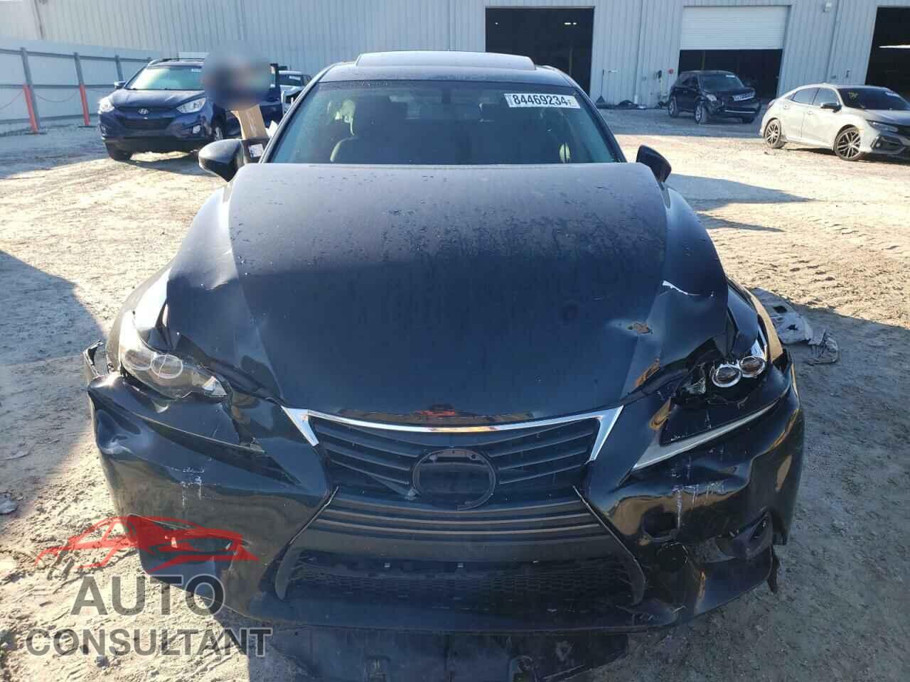 LEXUS IS 2015 - JTHBF1D22F5054449