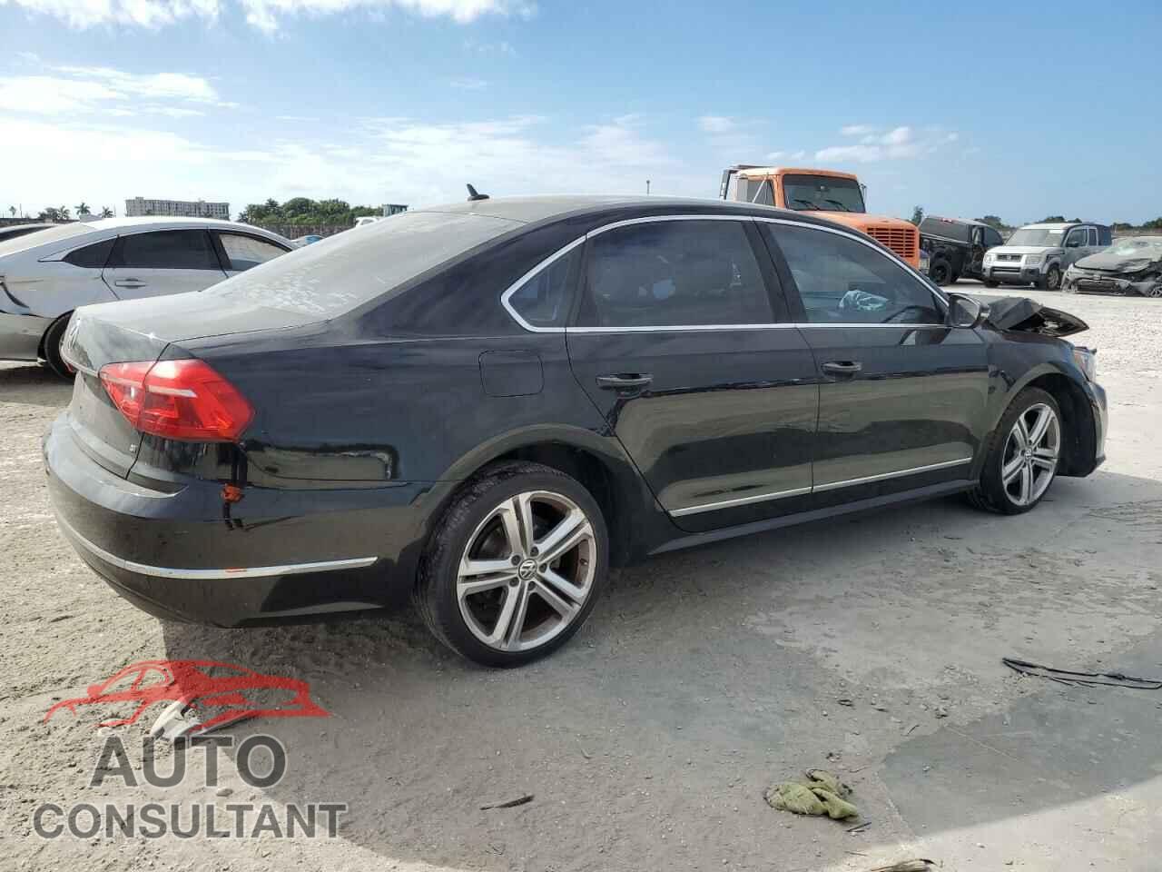 VOLKSWAGEN PASSAT 2016 - 1VWAT7A39GC019018